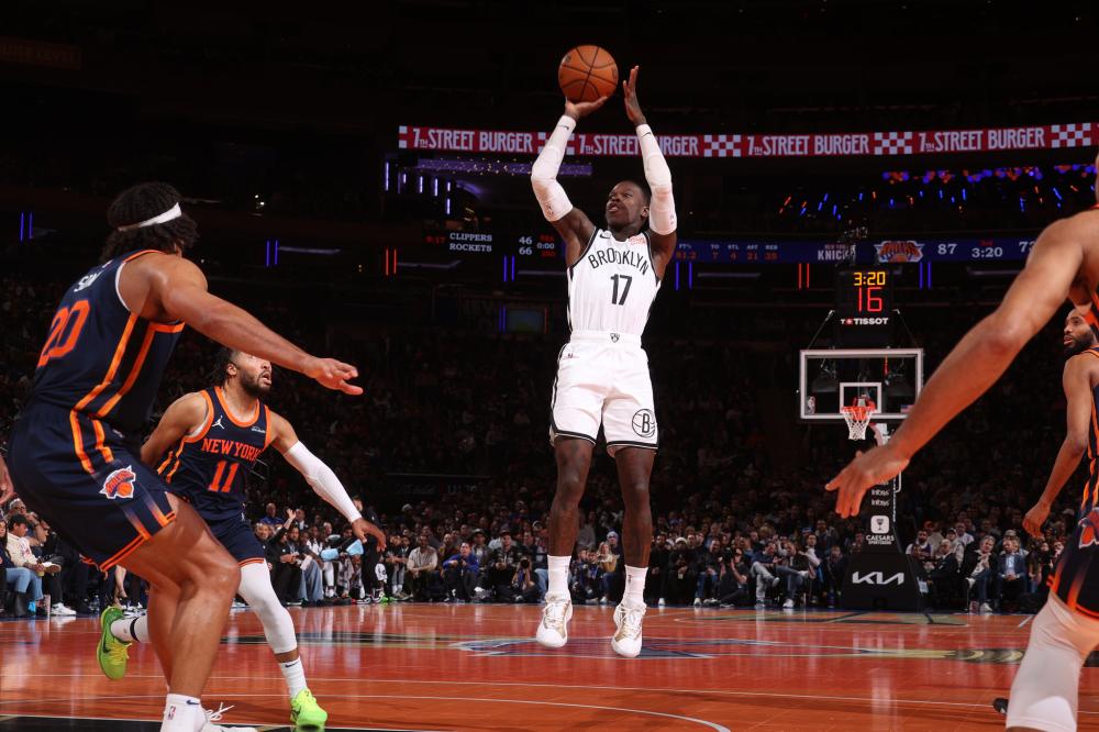 也在逐步走 也在逐步走