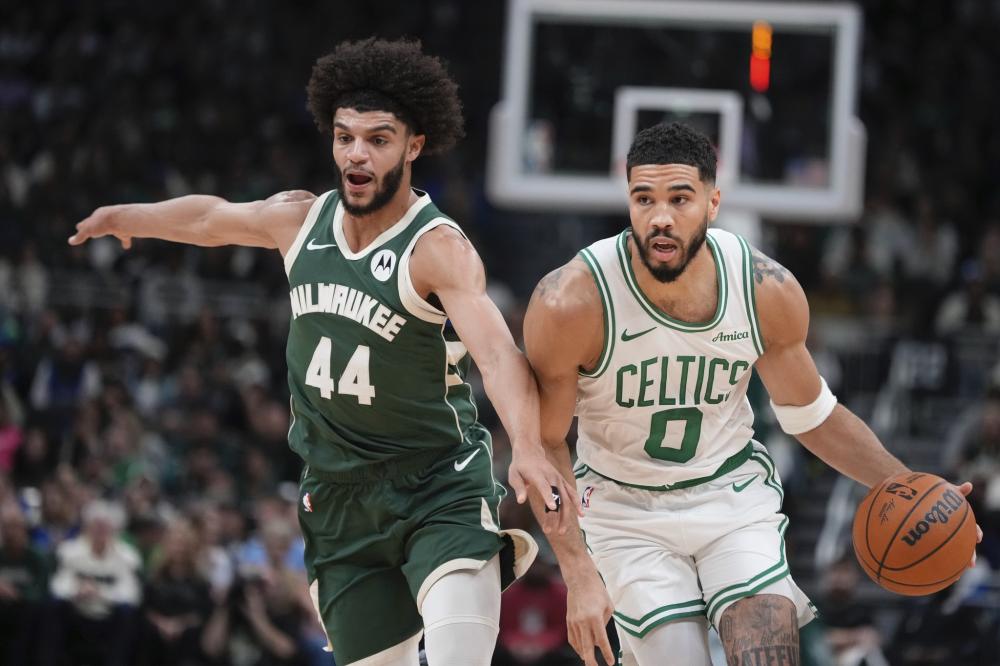 禁区前沿出 禁区前沿出